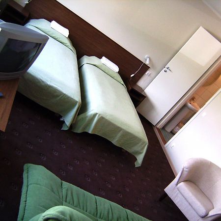 Hotell Sonajala Kärdla エクステリア 写真