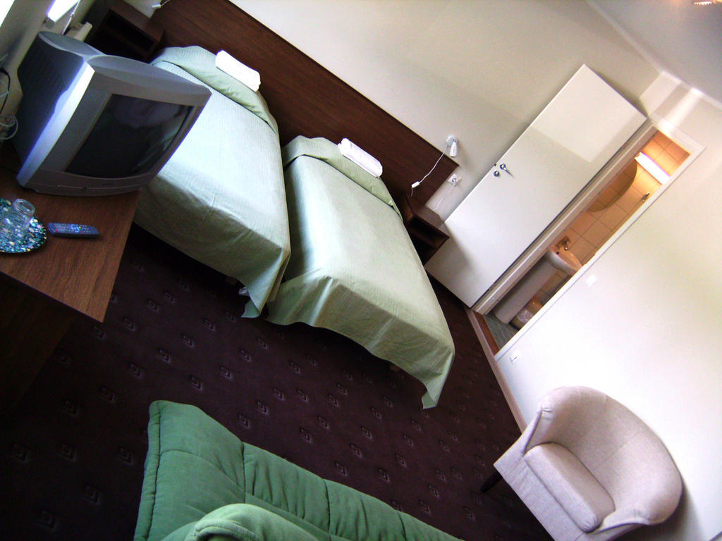 Hotell Sonajala Kärdla エクステリア 写真